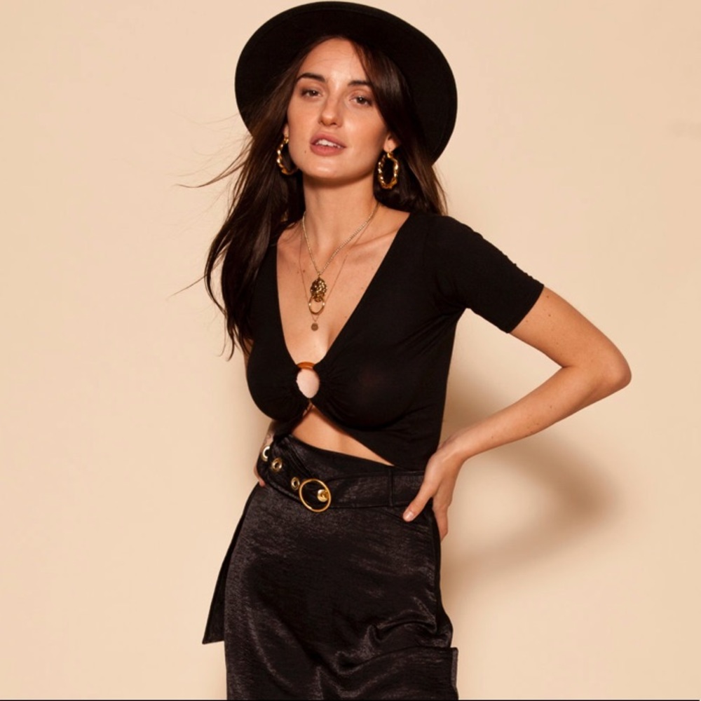 Black crop top